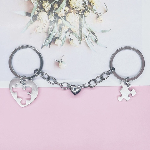 Duo Di Portachiavi Magnetici A Forma Di Cuore In Lega Di Zinco Per Coppie Regalo Per San Valentino Gioielli Argentati Lucidati