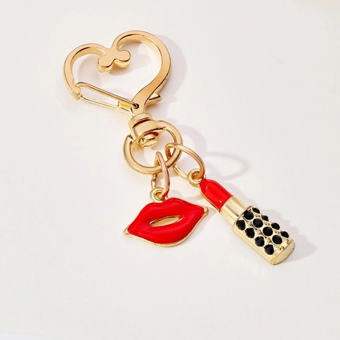Portachiavi in Lega a Forma di Rossetto e Labbra Rosse per Donna Ciondolo per Borsa con Gancio a Cuore in Strass Decorativo