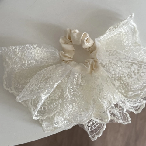 Doppellagiges Spitzen-Rüschen-Haargummi Für Damen Elegantes Handgefertigtes Haarseil Retro Pferdeschwanzhalter Mode Haarschmuck