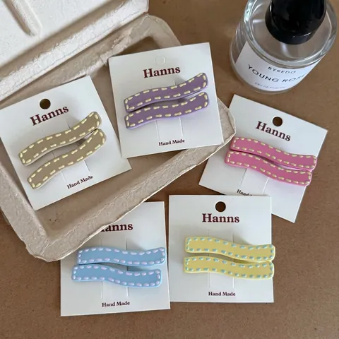 Pinzas para Cabello Onduladas Mate Con Patrón de Costura para Mujer Clip para Flequillo Sin Costuras Accesorios para Cabello