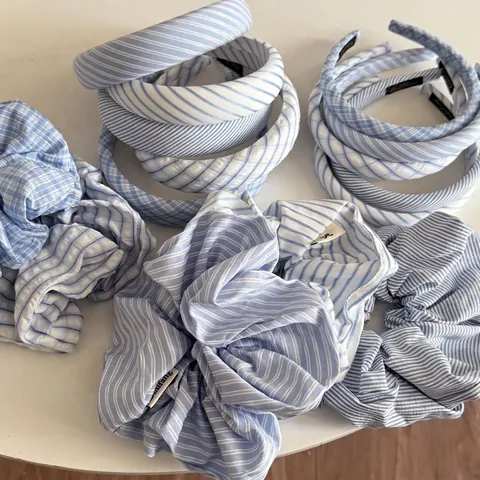 Cerchietti in Tessuto a Righe e Quadri Blu e Bianchi in Stile Coreano e Grandi Scrunchies per Donna Accessori Capelli Moda