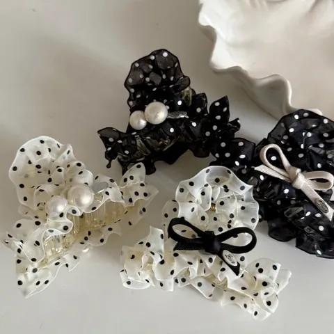 Pois Bianco E Nero Chiffon Pinza per Capelli Con Perla Artificiale Fiocco Elegante Medium Shark Clip Donna Gioielli per Capelli