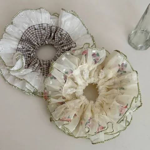 Korean Style Large Floral Lace Grid Hair Scrunchie For Women Fashion Commuting Handmade Polyester Hair Accessories