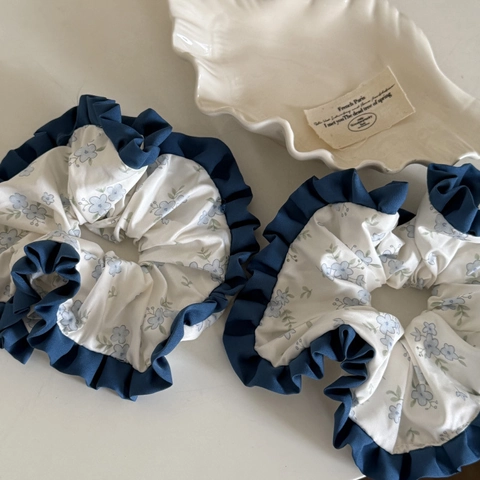 Korean Style Blue Floral Ruffled Hair Scrunchie Large Fabric Ponytail Holder Elegant Hair Tie Accessories For Women Daily Commute