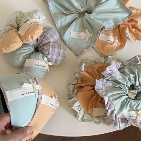 Style Doux Coréen Chouchous en Polyester Et Bandeaux Larges Avec Nœud Papillon Perle Artificielle Motif Plaid Pour Femmes