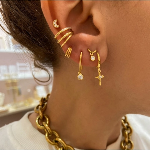 Französischer Minimalistischer 18K Vergoldeter Kupfer Ohrclip Mit Zirkonia Besetzt Dreireihig C-Form Ohne Ohrloch Mode Ohrklemme Für Damen