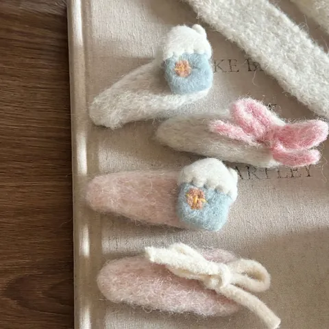 Pinza de Pelo de Fieltro de Lana Hecha a Mano Casa Lazo Linda Felpa Clip BB Horquilla de Dibujos Animados para Mujeres Niñas