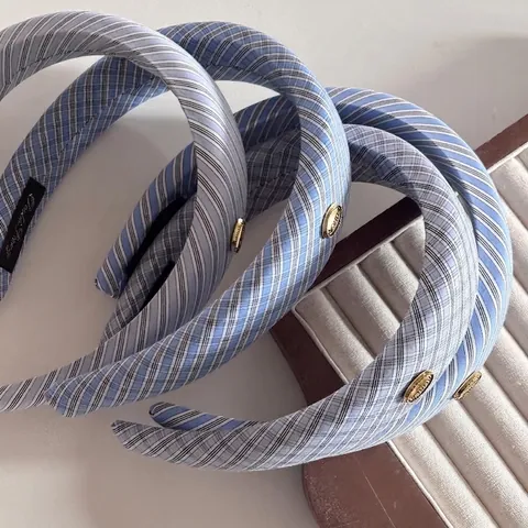 Damen Blau Kariert Gepolsterter Haarreif Mit Gold Metalletikett Koreanischer Preppy Stil Stoff Breites Haarband Mode