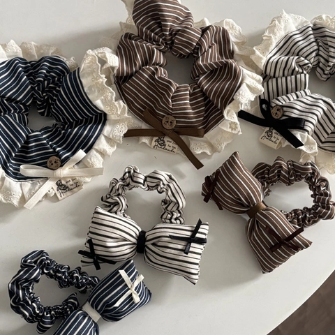 French Elegant Striped Bow Oversized Scrunchie For Women Fabric Lace Trim Handmade Hair Ties With Wooden Button Hair Accessories