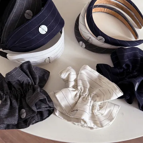 Cerchietto per Capelli in Tessuto a Righe Stile Francese Ampio Cerchio per Capelli Con Bottone Decorativo Paris Elastico per Capelli per Donna Accessori