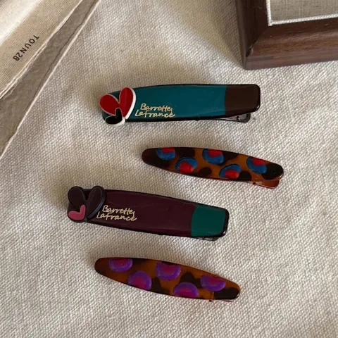 French Retro Contrast Color Heart Hair Clip For Women Acetate Acrylic Duckbill Clip Sweet Side Bangs Clip Vintage Hair Accessories