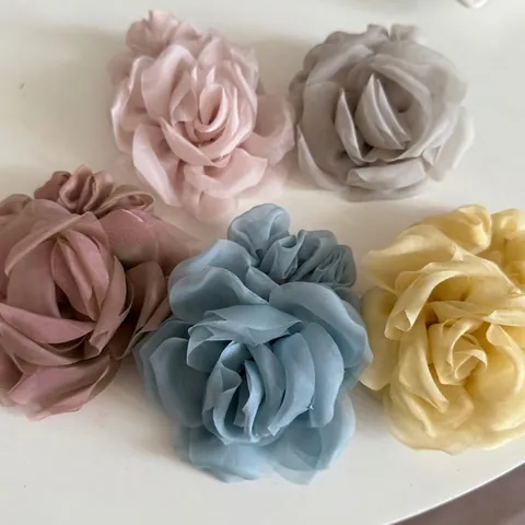 Damen Elegant Große Netzgewebe Blume Haargummi Süß 3D Rose Organza Haargummi Mode Handgemachte Stoff Haarschmuck Schmuck