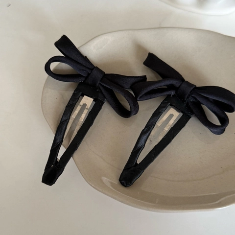 Pinzas para el Cabello con Lazo de Satén Negro Minimalistas para Mujer Elegantes Clips de Presión con Lazo de Doble Capa Accesorios para el Peinado del Cabello