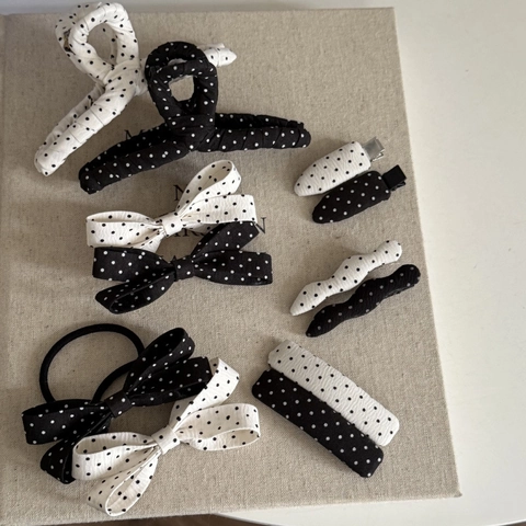 Molletta per Capelli Francese Dolce a Pois con Fiocco in Tessuto Bianco e Nero Clip a Becco d'Anatra Vintage Donna