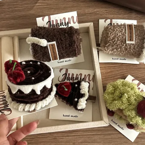 Simpatici Fermagli per Capelli in Peluche a Forma di Torta e Caffè Fermaglio a Becco d'Anatra 3D Fatto a Mano Stile Coreano Donna Ragazze