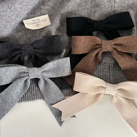 French Minimalist Knit Bow Hair Clip With Long Streamers Solid Color Handmade Yarn Hairpin Spring Clip For Women Girls