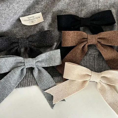 French Minimalist Knit Bow Hair Clip With Long Streamers Solid Color Handmade Yarn Hairpin Spring Clip For Women Girls