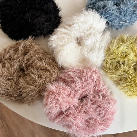 Women Soft Plush Scrunchies Faux Fur Hair Ties Large Autumn Winter Sweet Hair Accessories Elegant Handmade Elastic Hair Bands