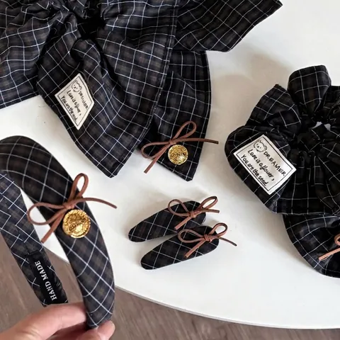 Set Accessori Capelli Plaid Blu Preppy Vintage Cerchietto Fiocco Scrunchie Fermagli per Capelli Donna Ornamento Capelli Quotidiano