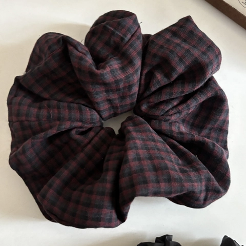 Scrunchie Vintage Gingham con Bordo a Volant Stile Preppy Plaid Elastico Capelli per Donna Retro Tessuto Accessori Capelli