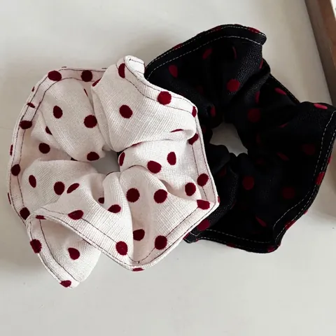 Scrunchies in Tessuto Vintage a Pois Dolci Puntini Rossi Elastici per Capelli Donna Accessori per Capelli Retrò Corda per Capelli