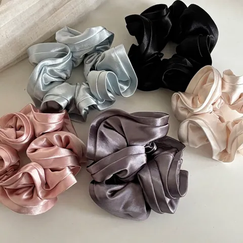 Women Elegant Satin Scrunchie With Ruffles Large Pleated Hair Tie Solid Color Fashion Ponytail Holder Hair Accessories
