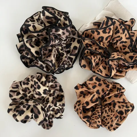 Scrunchie Grande Vintage con Stampa Leopardata Elastico per Capelli Fascia in Tessuto Fatta a Mano per Donna Accessorio Moda