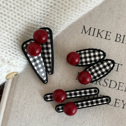 French Vintage Gingham Pattern Hair Clips For Women Sweet Red Bead Decor Checkered Duckbill Side Clip Hair Accessories