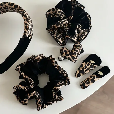 Pinza para el Cabello con Lazo de Costura y Estampado de Leopardo en Terciopelo Francés Coletero Diadema de Moda para Accesorios para el Cabello de Mujer