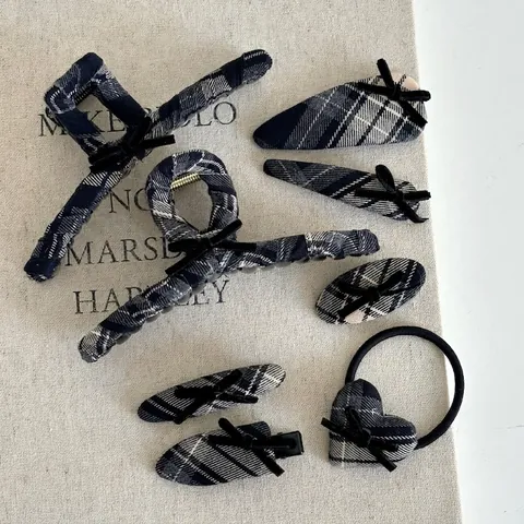 Mollette per Capelli in Tessuto Scozzese Preppy Dolce Fiocco Cuore Elastico per Capelli Vintage Stile Accademia Artiglio per Capelli Donna