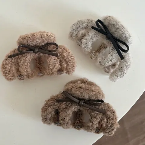 Molletta per Capelli Donna in Peluche con Fiocco Autunno Inverno Elegante Fermaglio a Squalo Grande Fermaglio in Pelliccia Sintetica
