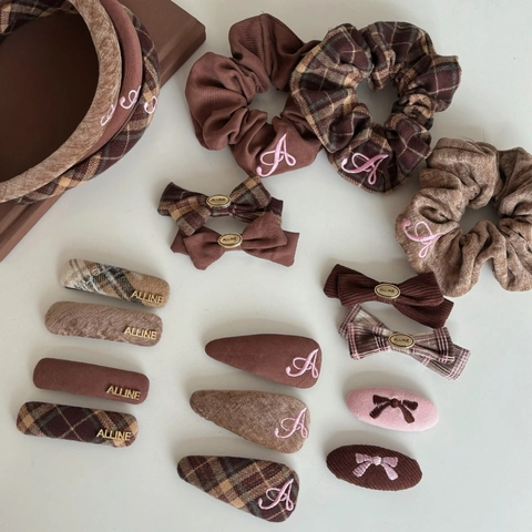 Vintage Quadri Argyle Molletta Capelli Fiocco Scrunchie Donna Marrone Rosa Ricamato Fascia Tessuto Lega Accessori Capelli
