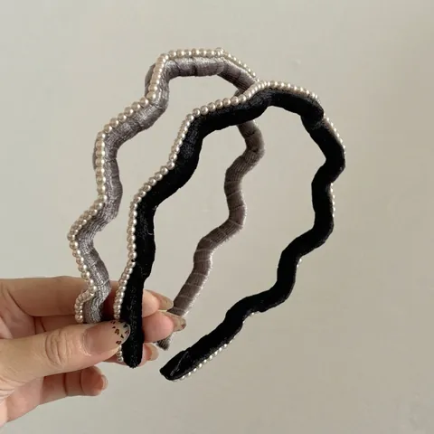 Elegant Wavy Velvet Headband With Artificial Pearl Chic Fashion Autumn Winter Hair Accessories For Women Solid Color Head Hoop