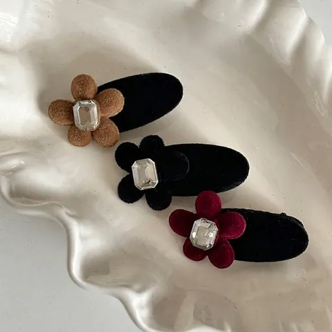 Eleganter Vintage Beflockter Blumen Haarclip Mit Strass Dekorativer Weinrot Entenschnabel Seitenclip Süßer Haarschmuck Für Damen