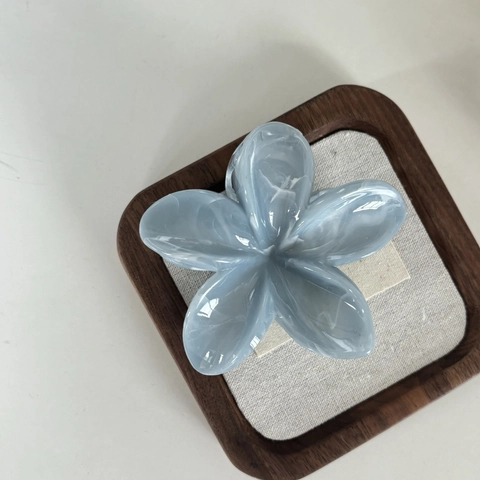 Elegant Acrylic Flower Heart Hair Claw Clips For Women Girls Marble Texture Shark Clips Hair Accessories Sweet Floral Bow Barrettes Headwear