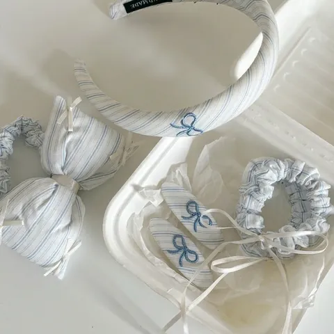 Damen Süß Blau Weiß Gestreifte Schleife Haarclip Band Haarring Set Frisch Mode Handgemachte Stoff Haarschmuck