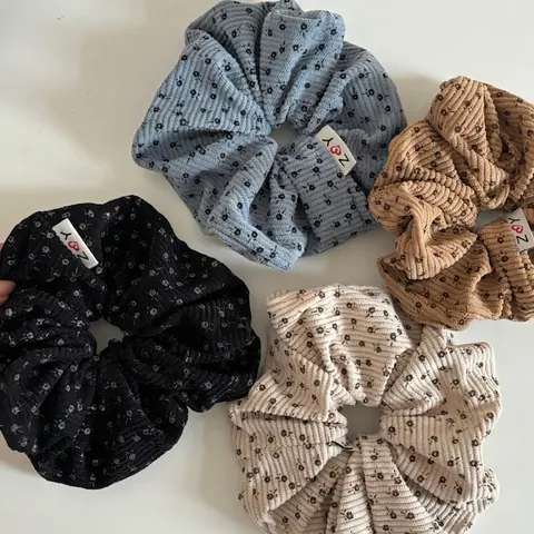 Scrunchies per Capelli in Velluto a Coste Elastici per Donna Ragazza Retro a Righe Fatti a Mano Accessori per Capelli