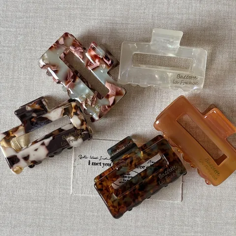 French Style Acetate Hair Claw Clip Small Square Tortoiseshell Marble Pattern Shark Clip For Women Elegant Hair Accessory