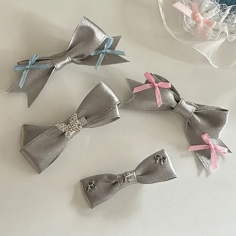 Pinza para el Cabello de Cuero con Lazo Plateado Minimalista Mariposa de Strass Horquilla para Mujer Joyas para el Cabello