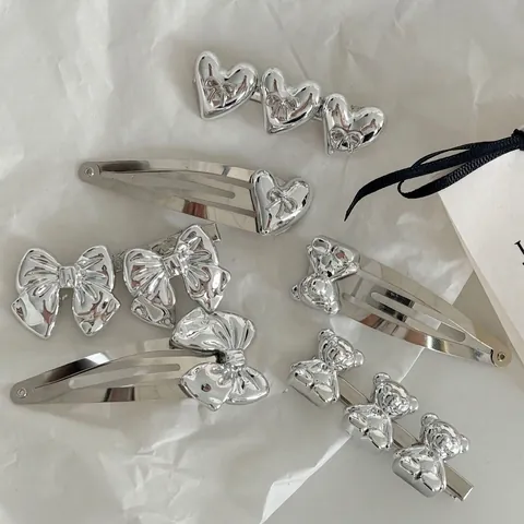 Pinzas para el Cabello de Aleación Metálica Plateada Corazón Oso Lazo Y2K Superficie de Espejo Clips BB para Niñas Mujer Joyería