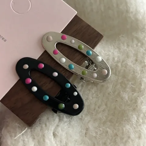 Pinza para el Cabello de Metal Ovalada Vintage con Lunares Coloridos Clip Lateral para Flequillo Accesorios de Moda para Mujer