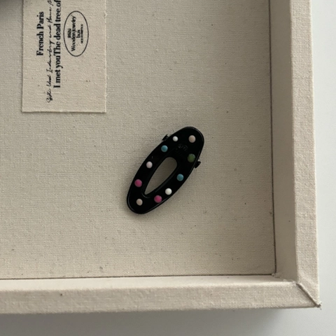 Pinza para el Cabello de Metal Ovalada Vintage con Lunares Coloridos Clip Lateral para Flequillo Accesorios de Moda para Mujer