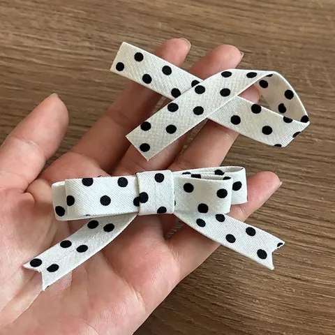 Süße Polka Dot Schleife Haarklammer Und Haarnadel Mit Kreuzknoten Für Damen Mädchen Stoff Haarschmuck