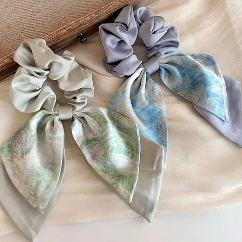 Elegante Monet Bloemenprint Satijnen Scrunchie Met Lang Lint Gingham Patroon Haarelastiek Voor Vrouwen Haaraccessoires