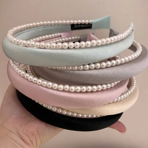 Diadema Elegante de Tela Acolchada para Mujer Con Adorno de Perla Artificial Accesorios para el Cabello Hechos a Mano Moda Diadema Antideslizante