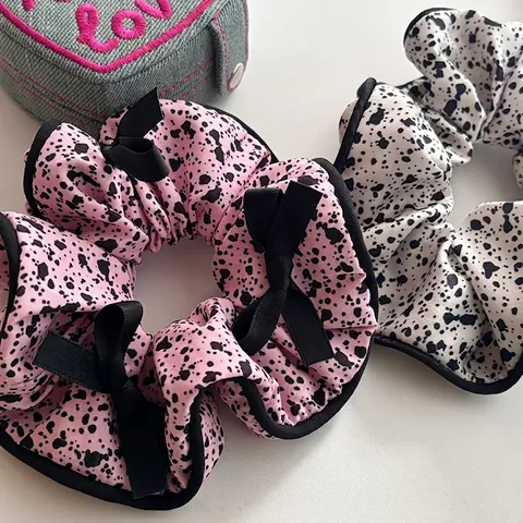 Sweet Ink Splatter Bow Scrunchie Balletcore Design Fabric Hair Ties Elegant Ponytail Holder For Women Hair Accessories