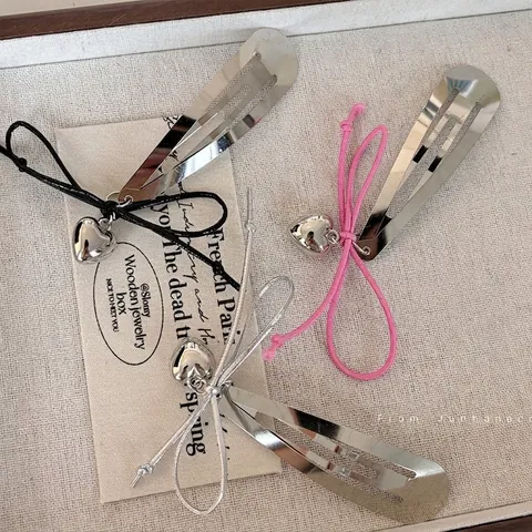 Koreanischer Stil Herz Anhänger Schleife BB Haarspange Legierung Metall Seitenclip Für Damen Mädchen Süßer Modeschmuck