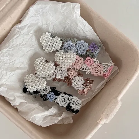 Vintage Lace Embroidered Rose Flower Hair Clip For Women Korean Sweet Artificial Pearl Heart Side Clip Hair Accessory