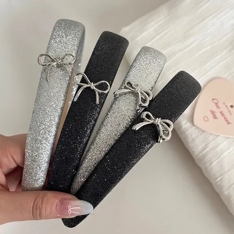 Elegante Glitter Stof Hoofdband Met Zilveren Metalen Vlinderstrik Glimmende Haarband Mode Haaraccessoires Voor Dames