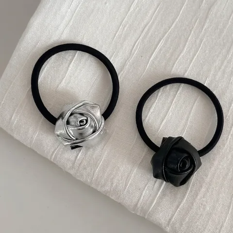 Élastique à Cheveux Fleur de Rose 3D en Cuir Fait à la Main Bandeau Élastique Minimaliste Porte Queue de Cheval Élégant Accessoires Femme